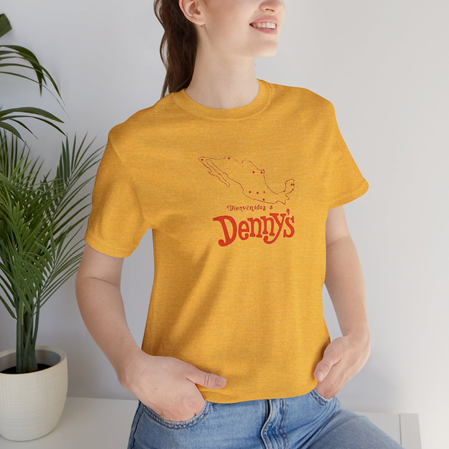 Vintage Denny's 1980s Tijuana Mexico Diner Road Trip Souvenir Tee