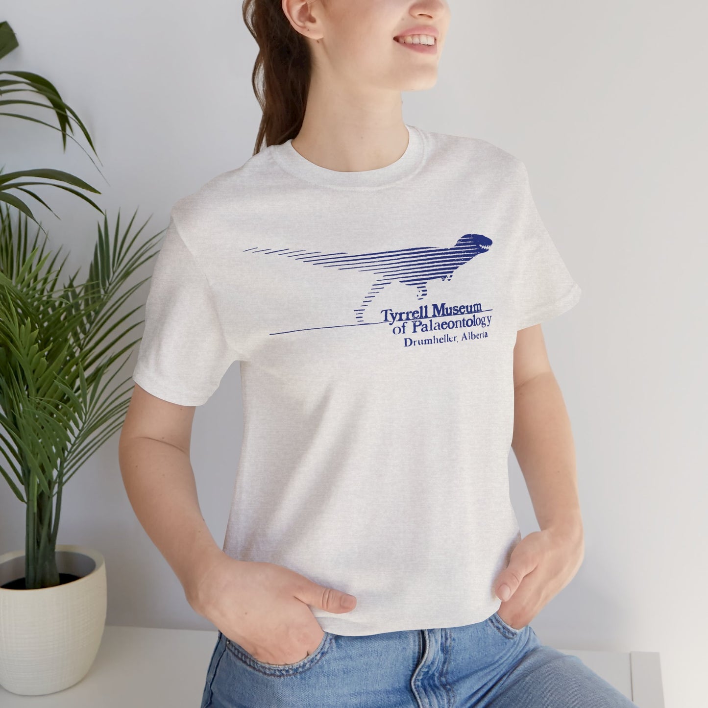 Tyrell Museum of Paleontology Vintage Science Tee | 1980s Unisex Generic Canadiana Souvenir