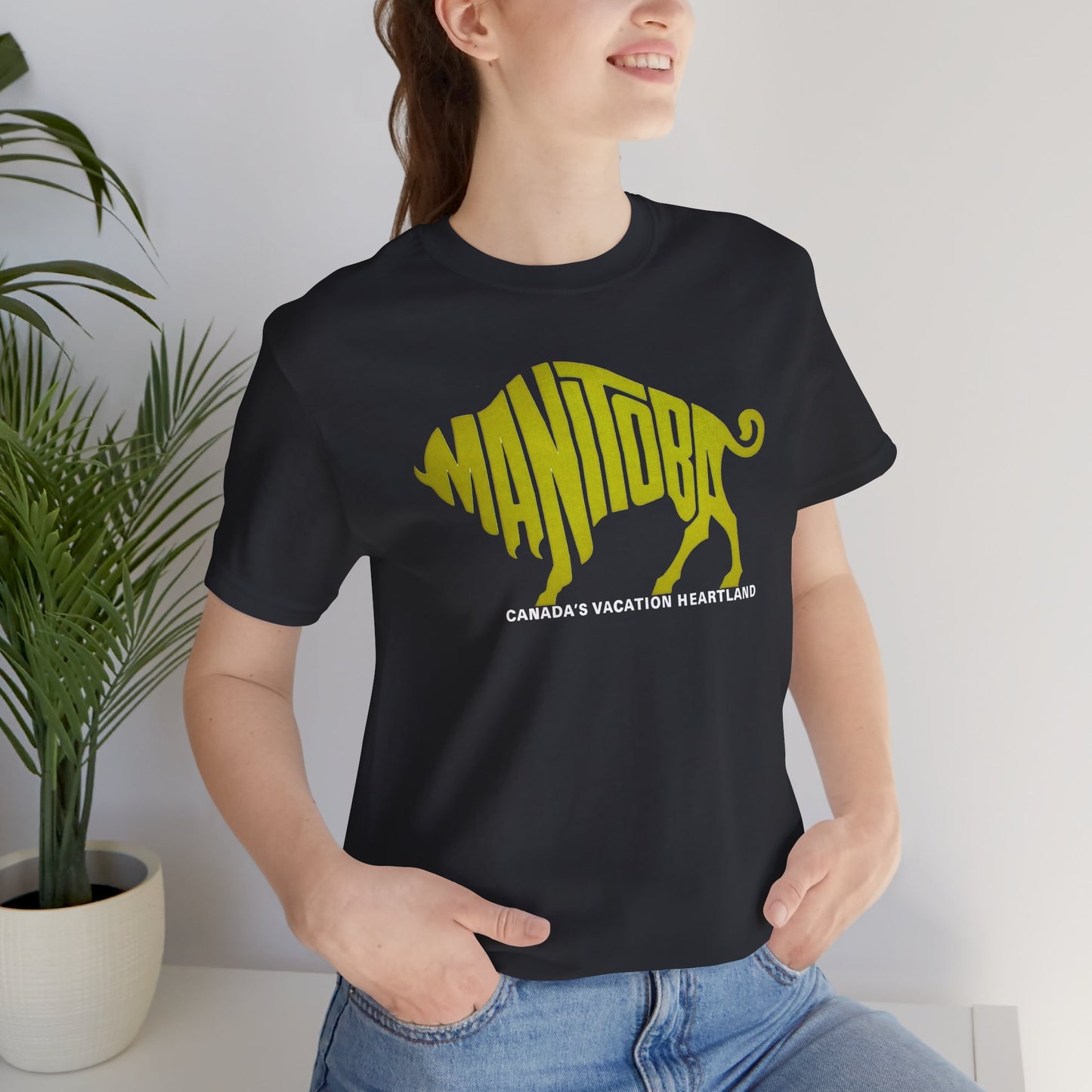 Manitoba Vintage 1980s Souvenir T-Shirt | Retro Canada Travel
