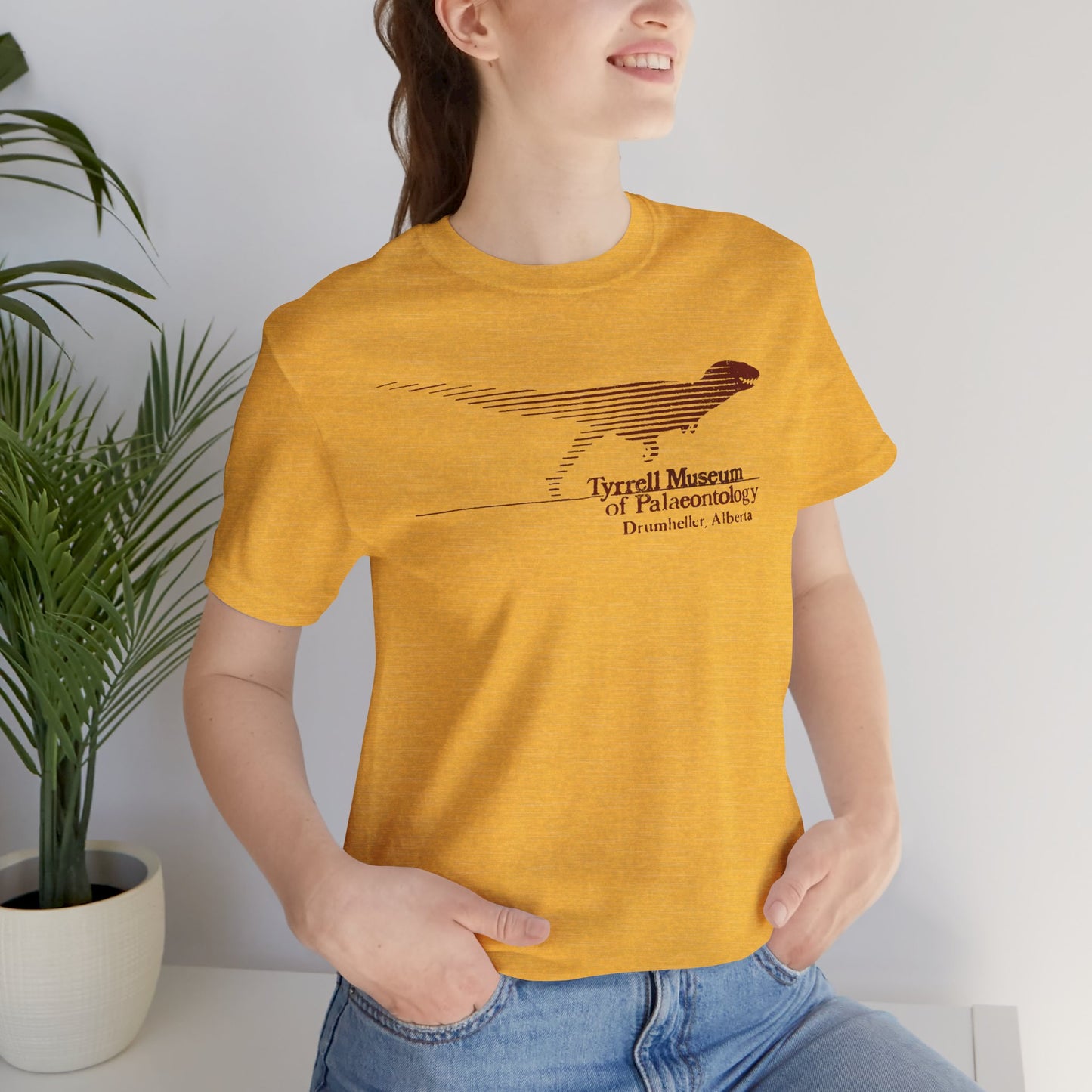 Tyrell Museum of Paleontology Vintage Science Tee | 1980s Unisex Generic Canadiana Souvenir