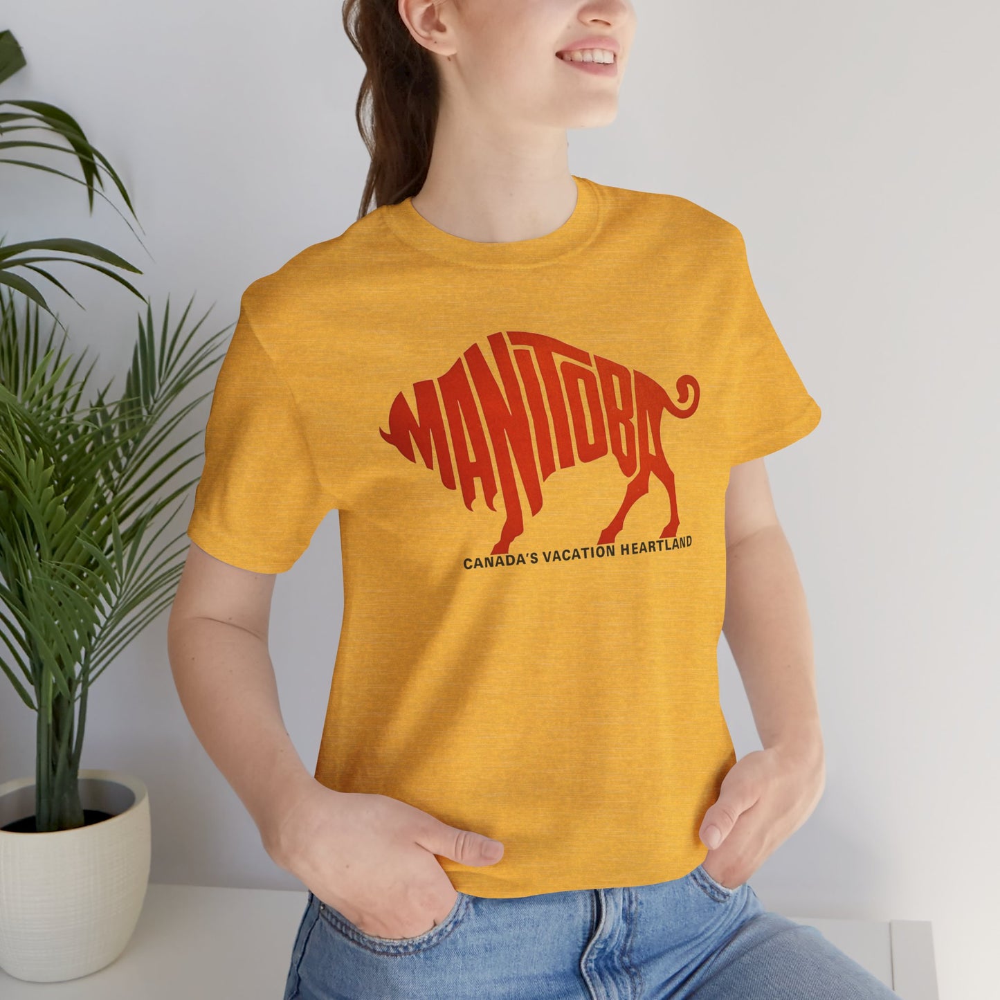 Manitoba Vintage 1980s Souvenir T-Shirt | Retro Canada Travel